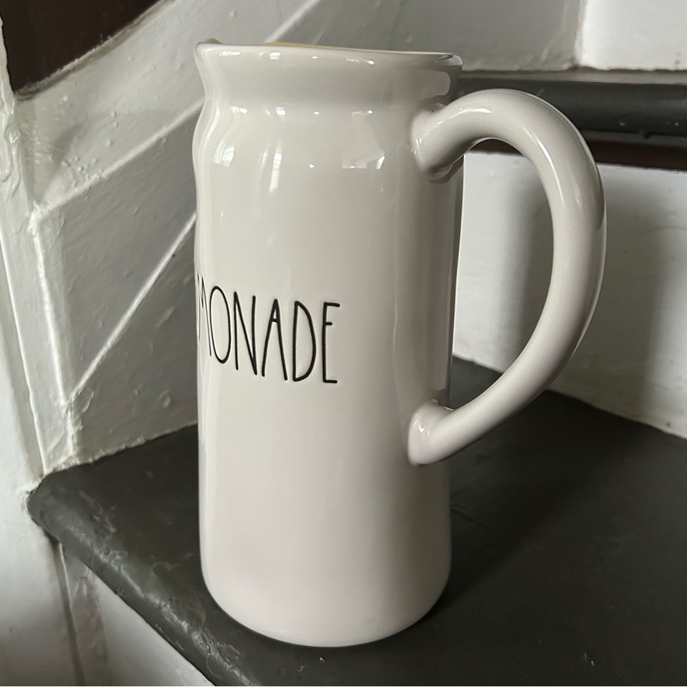 Rae Dunn LEMONADE Pitcher - Picture 4 of 12